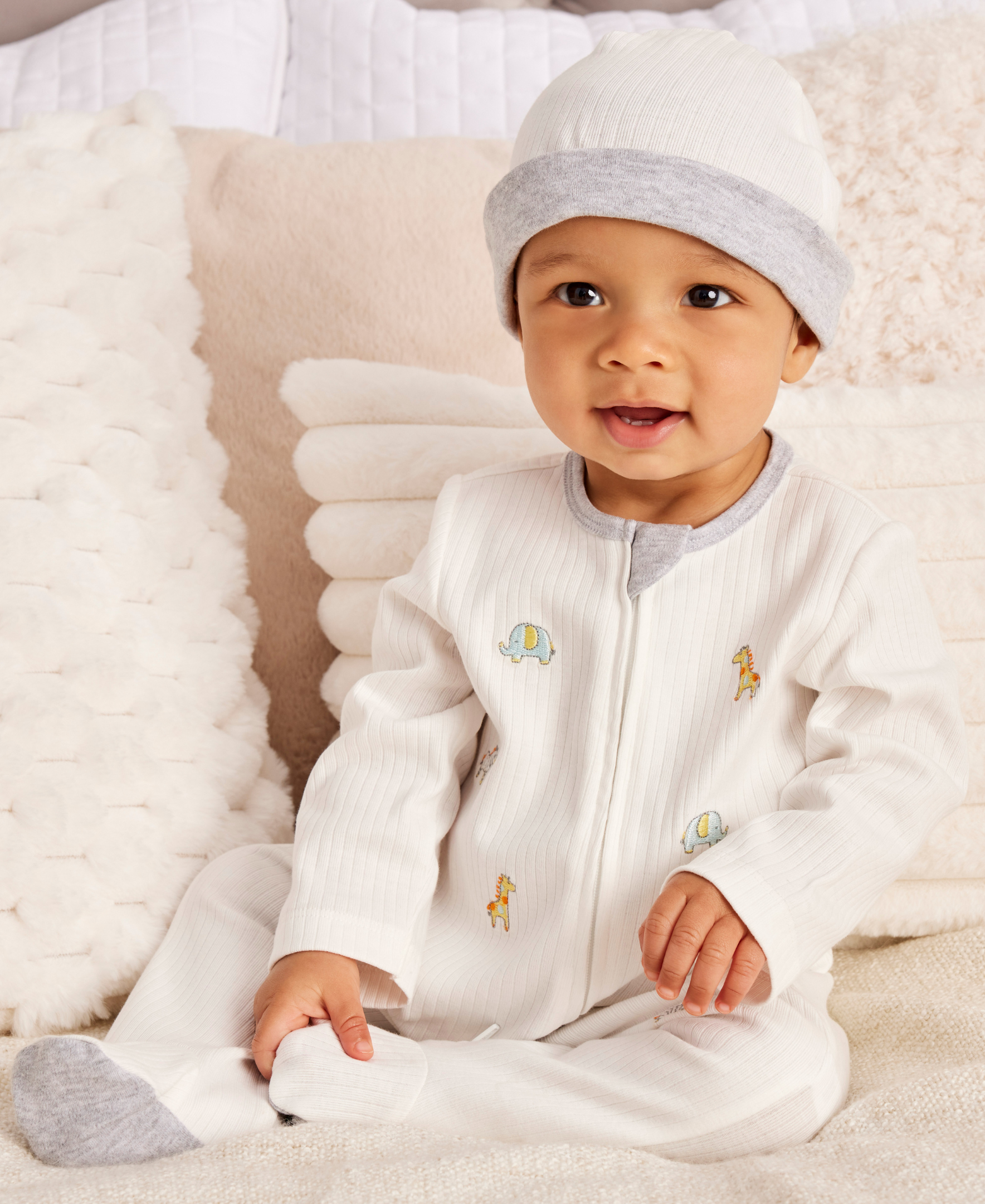 Safari 2-Way-Zip Footed One-Piece & Hat Safari 2-Way-Zip Footed One-Piece & Hat