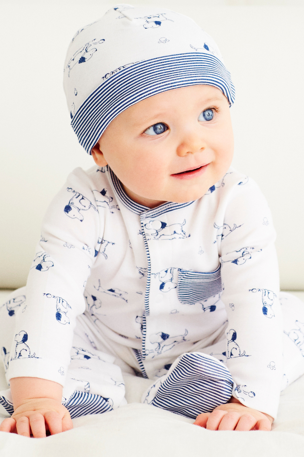 Little Me Rewards program — earn points on every baby clothing purchase