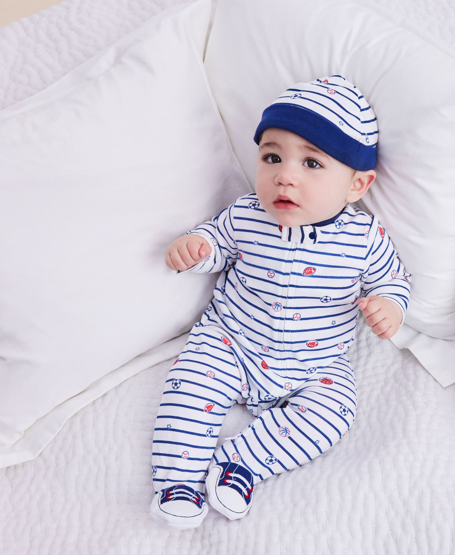 Sports Star 2-Way-Zip Footed One-Piece and Hat - Little Me